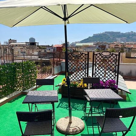Apartamento Cuore Di Spaccanapoli Exterior foto