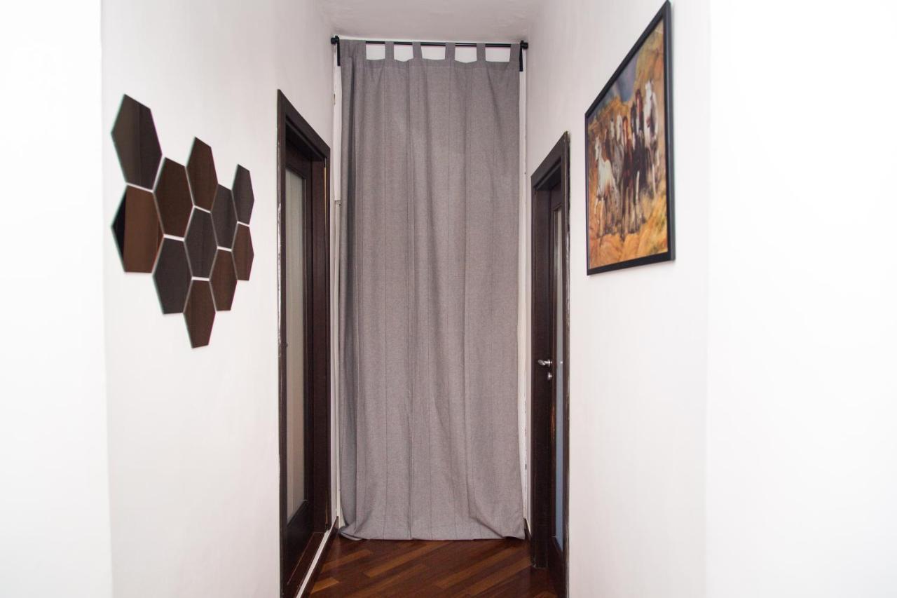Apartamento Cuore Di Spaccanapoli Exterior foto